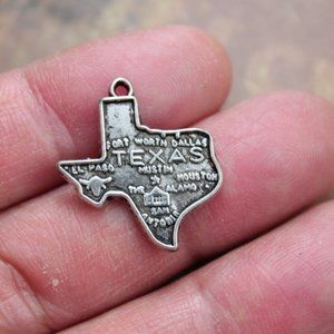 Antique Silver TEXAS Map Charm for DIY Jewelry